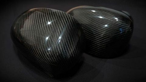 カーボンパーツ