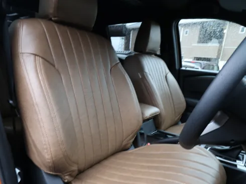 >車種専用設計