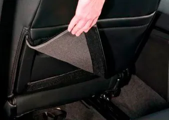 マジックテープを採用