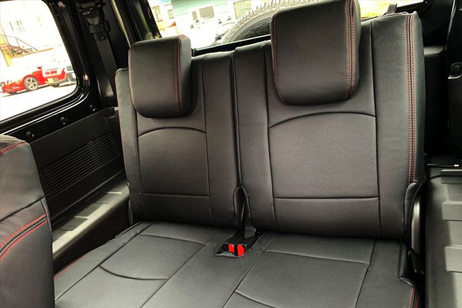 Refinadレザーデラックス シートカバー装着写真