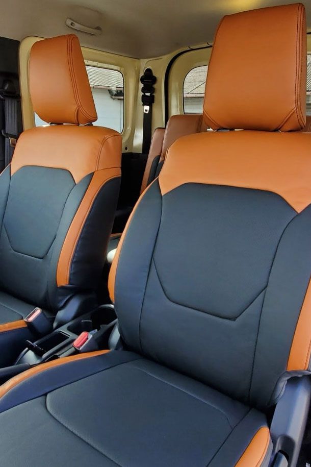 Refinad専用デザイン シートカバー装着写真