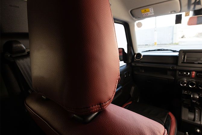 Refinad専用デザイン シートカバー装着写真