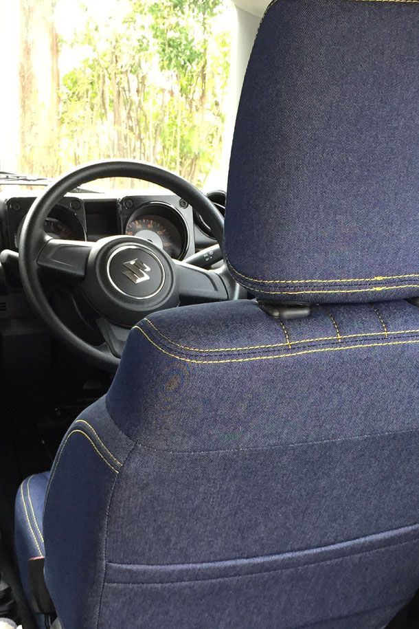 IXUSデニム シートカバー装着写真