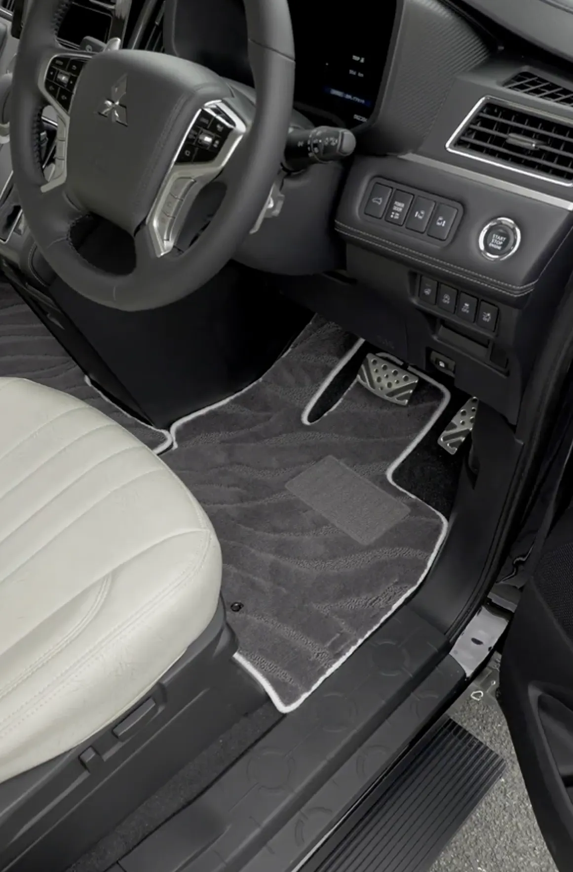 CAR.SHOP.CONNECT！245/35/19 3本だけの出品 シートカバー専門店【公式】カーショップコネクト | 15,000点以上の品揃え