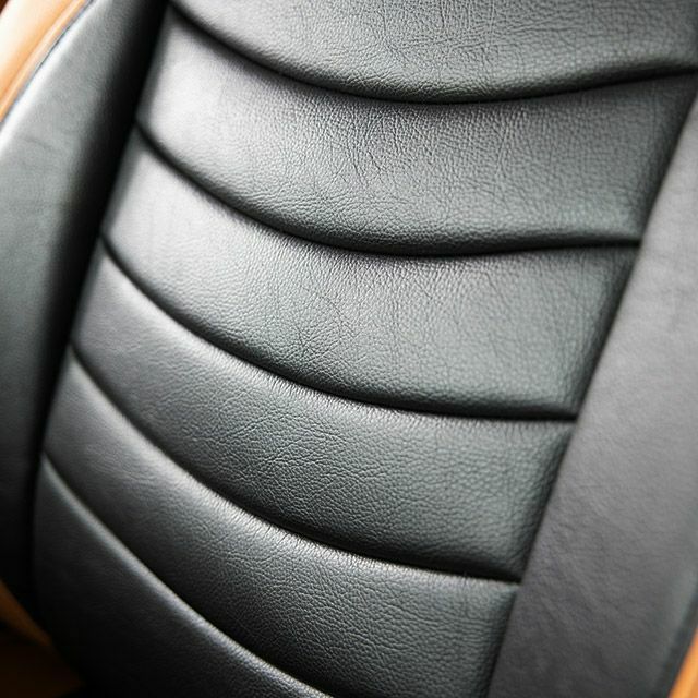 ハイエースワゴン4列シートカバー Dotty  COX-SPORTS 特徴1