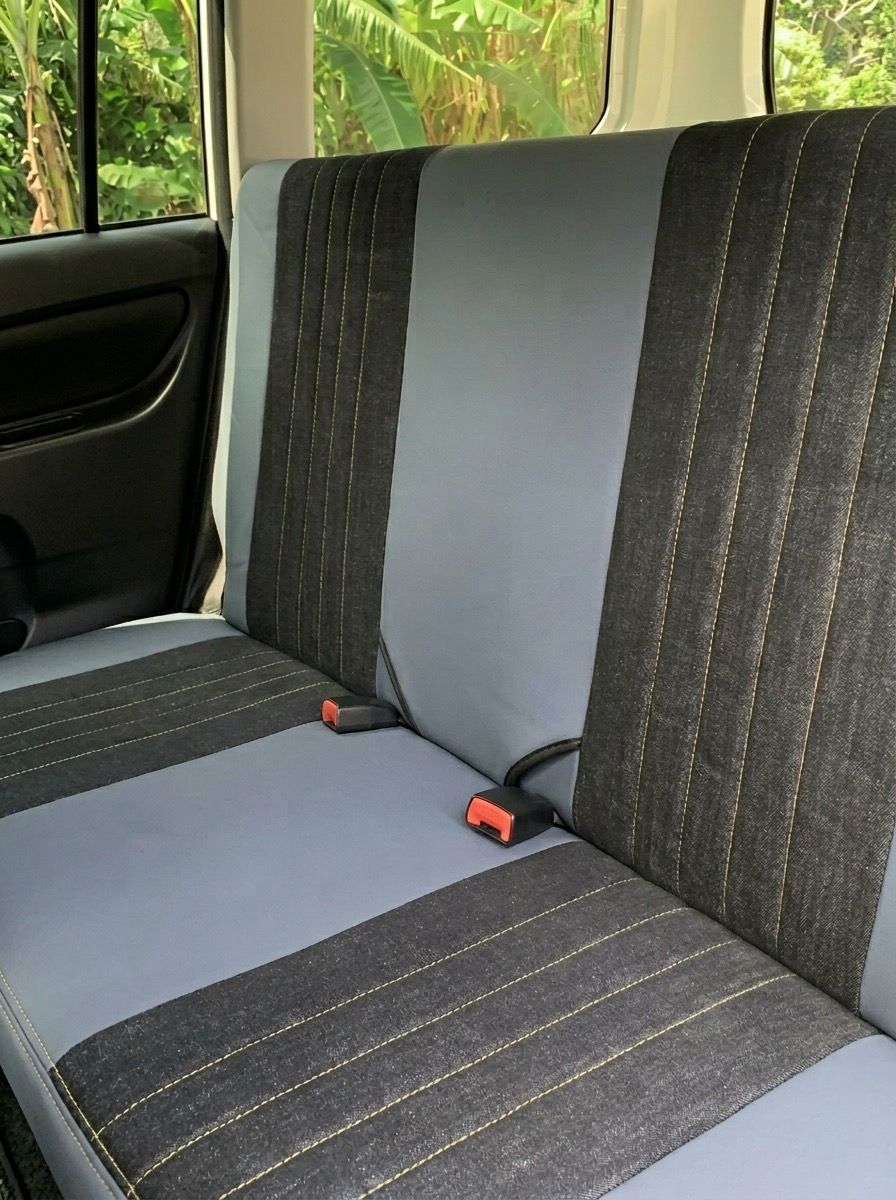 ヴォクシー（福祉車両）シートカバー Sandii サンディ デニムサンド インディゴブルー アイボリー