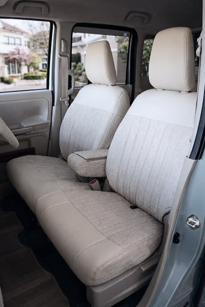 ノア（福祉車両）のかわいいシートカバー 全席セット [Sandii サンディ] ビスキュイ