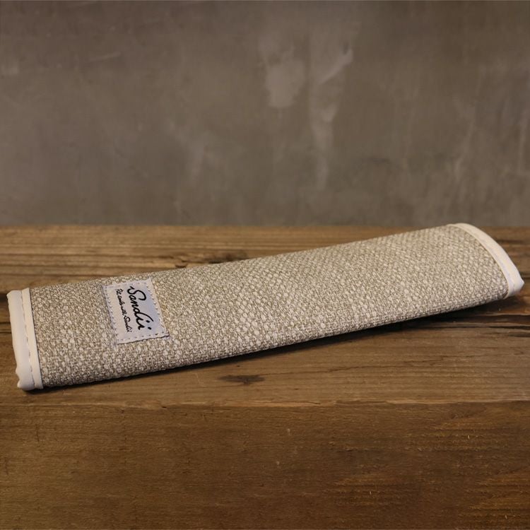 Sandiiビスキュイシートベルトパッド BISCUIT Seatbeltpad