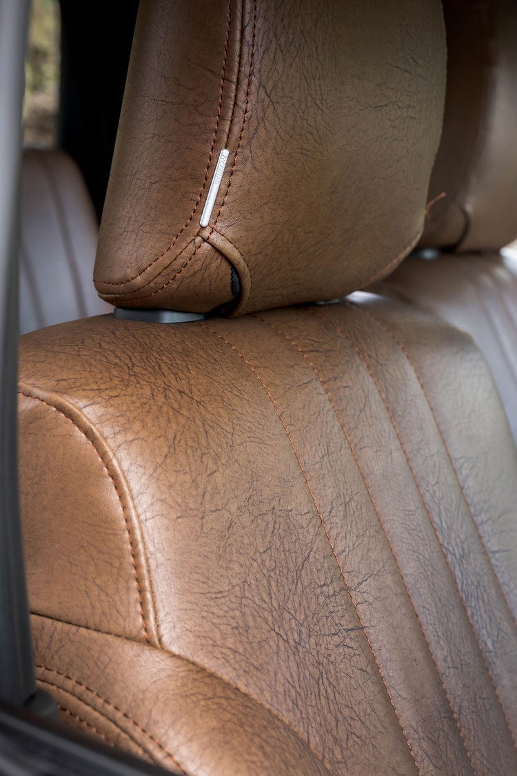 カムロード シートカバー Refinad ヘリテージ 画像1