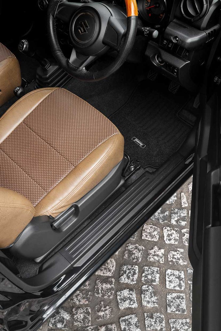 CX-60 シートカバー Refinad ヘリテージメッシュ 特徴2